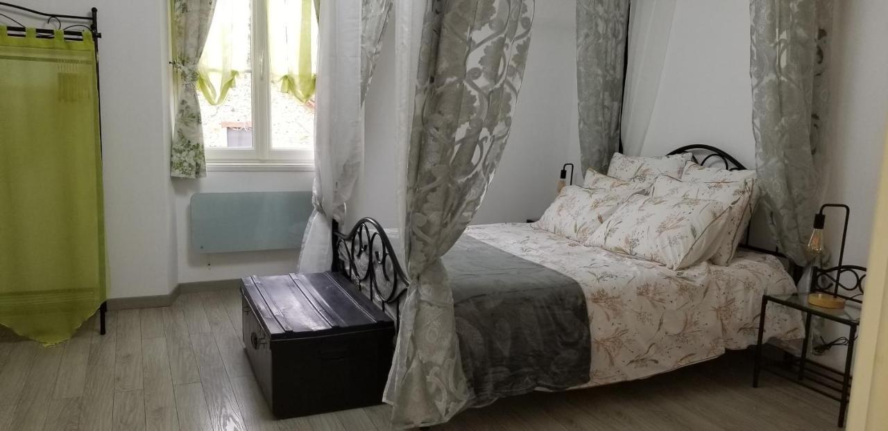 Moulin De L'Hoste Hotel Larzac Екстериор снимка